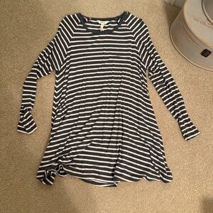 Matilda Jane Charcoal and Pink Striped Tunic Top size M